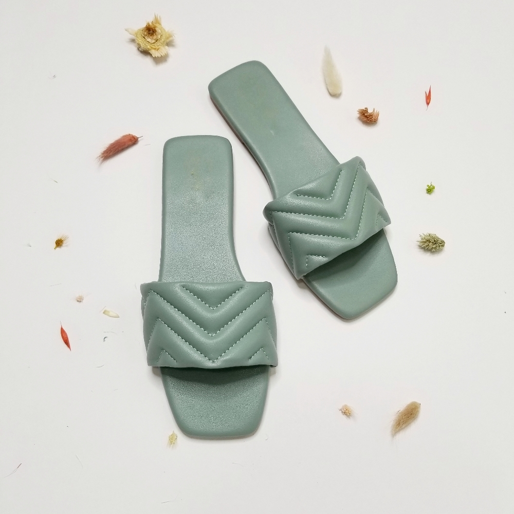 Slides - Picture 2 of 3